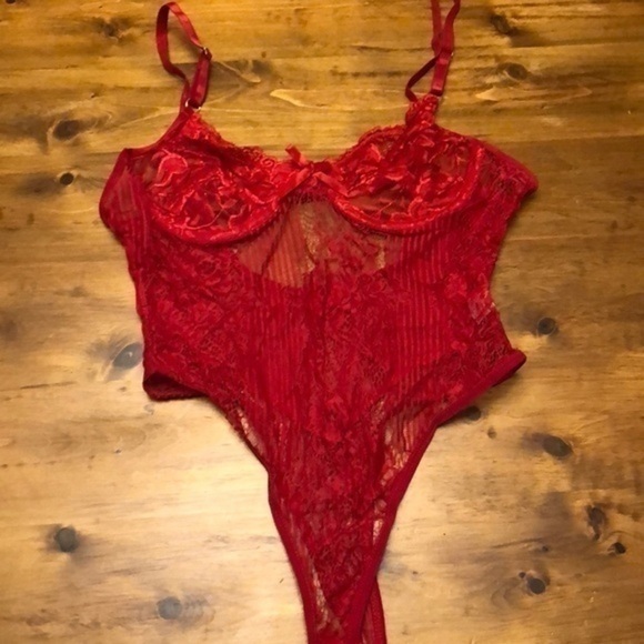Red Valentine’s Lingerie bodysuit sheer lace New Large - Picture 5 of 5